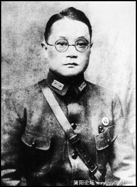 四川英杰-潘文华.jpg