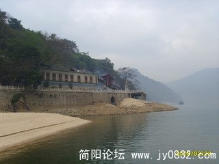 SSL22355.jpg