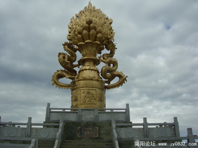 瑞祥塔还是瑞福塔忘了