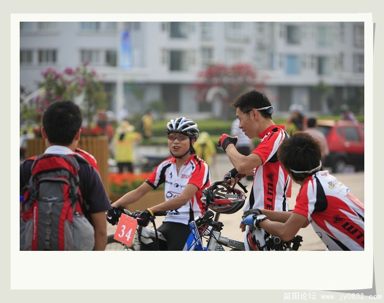 20080730_4f3eaa06b51cd50164e1CIbUMzRpHRWd[1].jpg