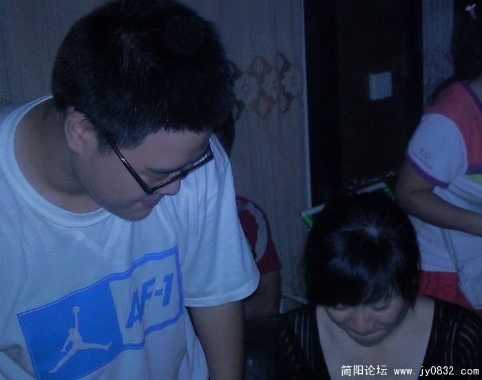 快点把金元宝藏到，自由来了.jpg