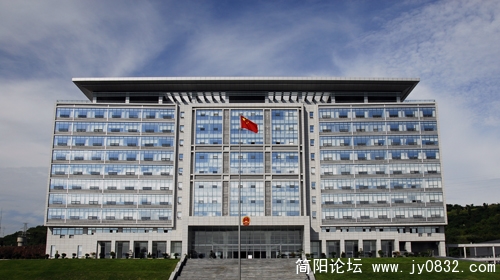3、2008年8月新落成的市级机关综合办公楼.JPG