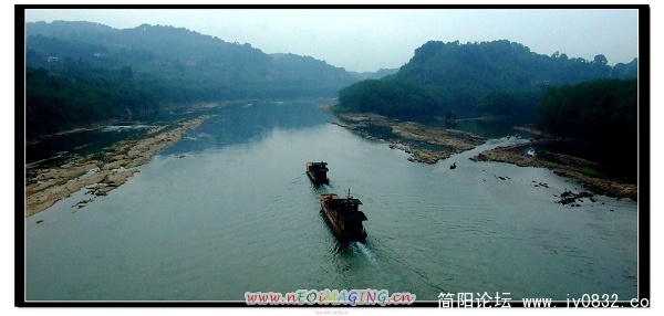 贵州赤水河风光2。.jpg