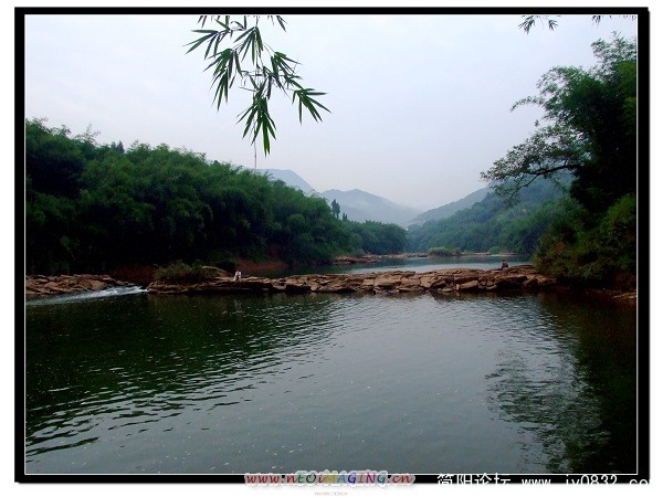 贵州赤水河风光1。.jpg