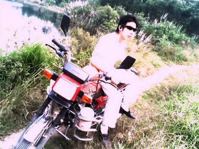IMG0305A.jpg