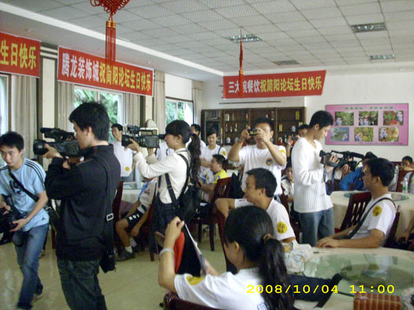 长枪短炮齐上阵