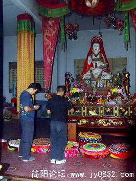 普照 寺 (24).jpg