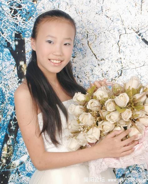 蕾蕾.jpg