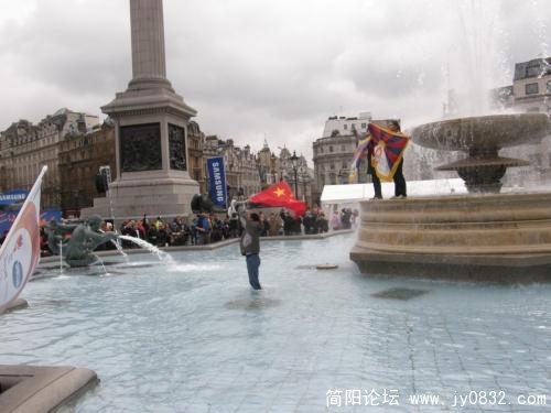 针锋相对4.JPG