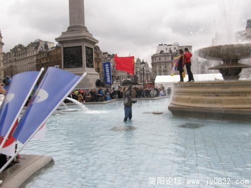 针锋相对2.JPG
