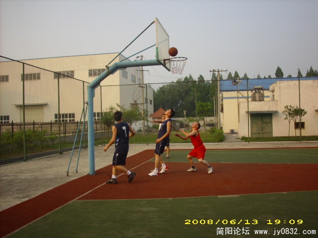 打篮球 (18).JPG