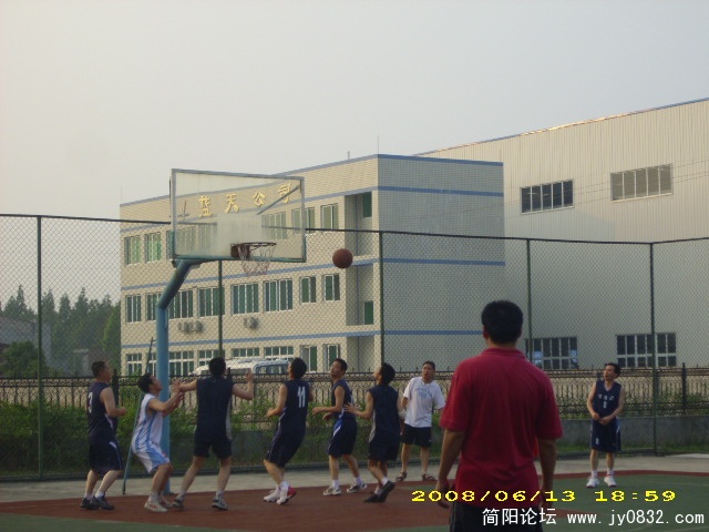 打篮球 (8).JPG