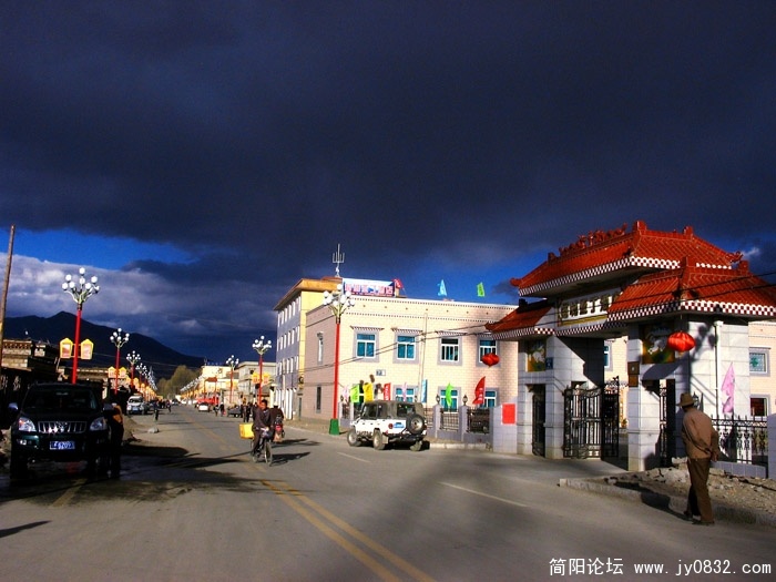 甘孜采风 (7).jpg