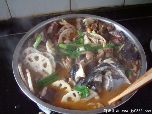 因为在自己家做没有放外面那么多油，成品！