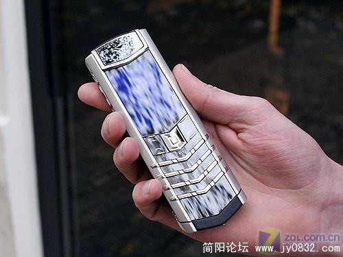 诺基亚旗下奢华品牌Vertu系列Signature S Design