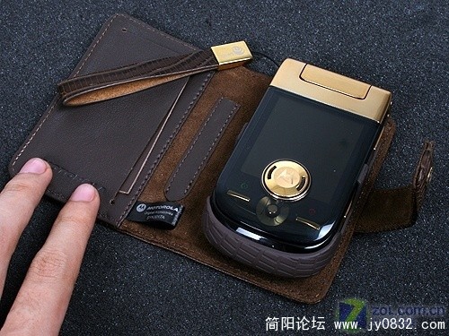 黄金版摩托罗拉A1600