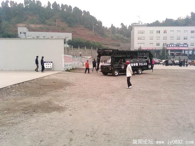 SP_A4125.jpg