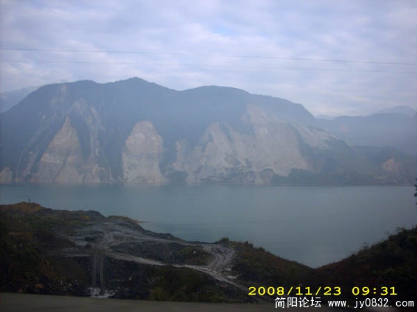 这是翠坪湖