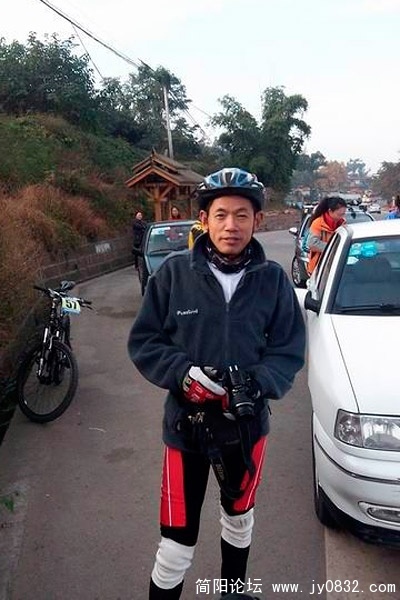 20081210571724416[1].jpg