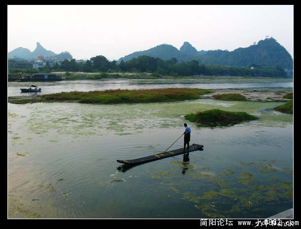 桂林 漓江打鱼翁.jpg