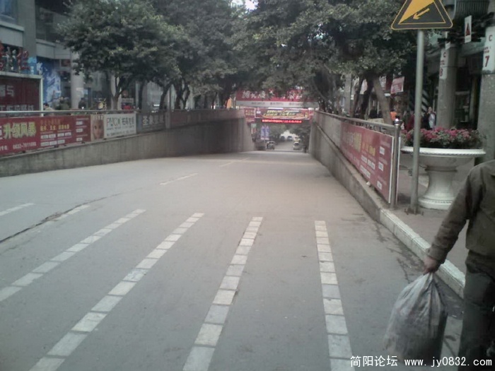 没有出租车的街道 (4).jpg