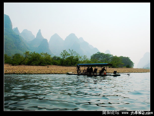 阳朔 漓江观音峰.jpg