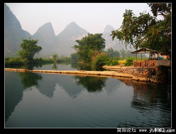 阳朔  遇龙河 风车山庄