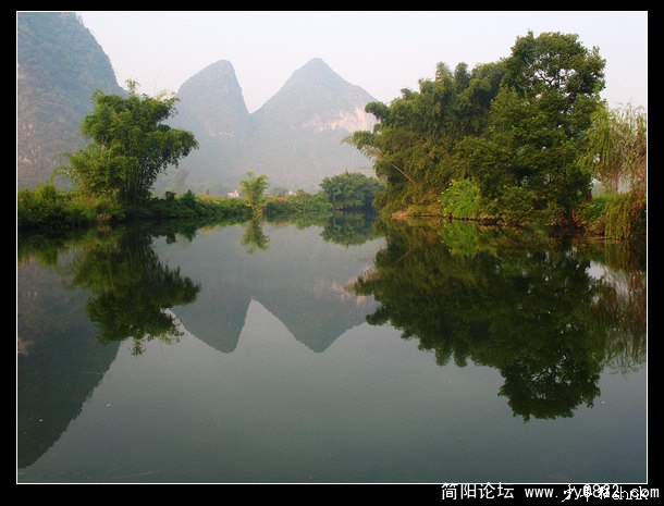 阳朔  遇龙河  棋丘树村