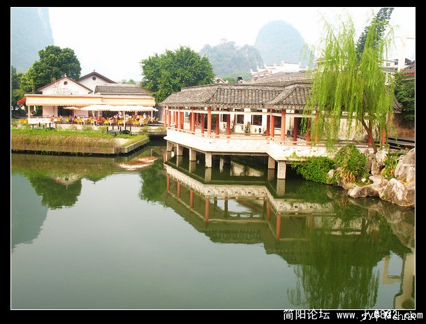 阳朔城.jpg