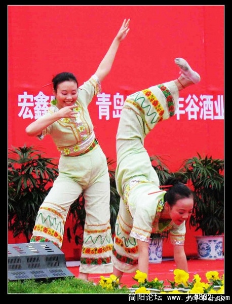 舞蹈 花溪