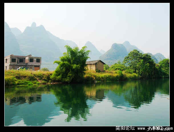 阳朔 遇龙河遇龙桥风光1.jpg