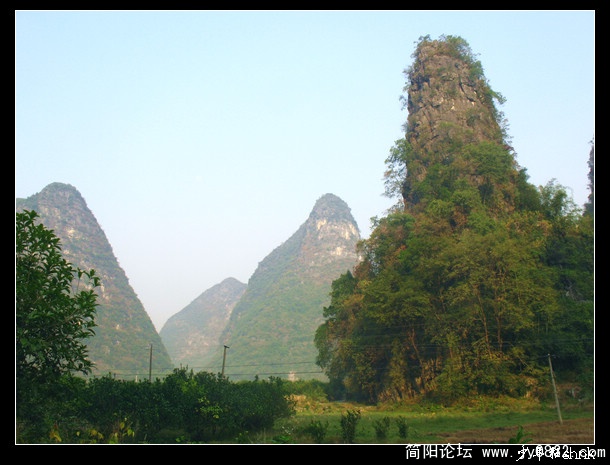 阳朔城郊风光2.jpg