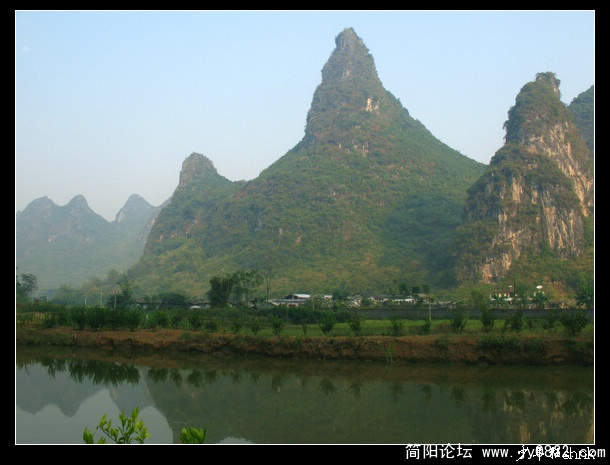 阳朔城郊风光1.jpg