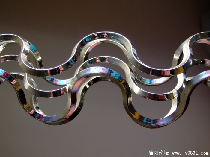 扭曲 (1).jpg