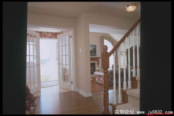 058_a6e140fe19645ee506230bc21428bd01.jpg