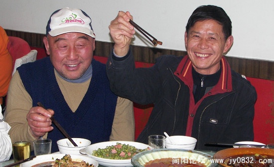 BigBull_BigBull_100_1002.jpg