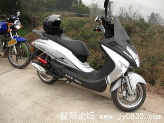 IMG_0410_调整大小.jpg
