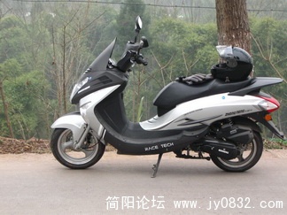 IMG_0394_调整大小.jpg