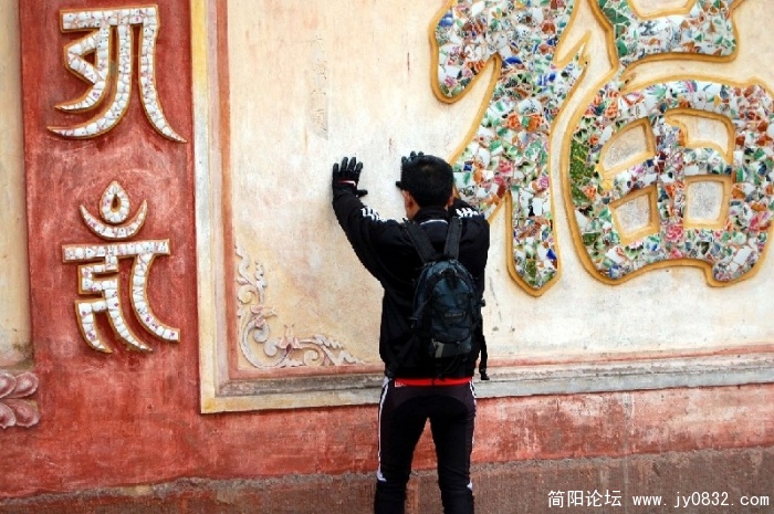 哎,福在右边......