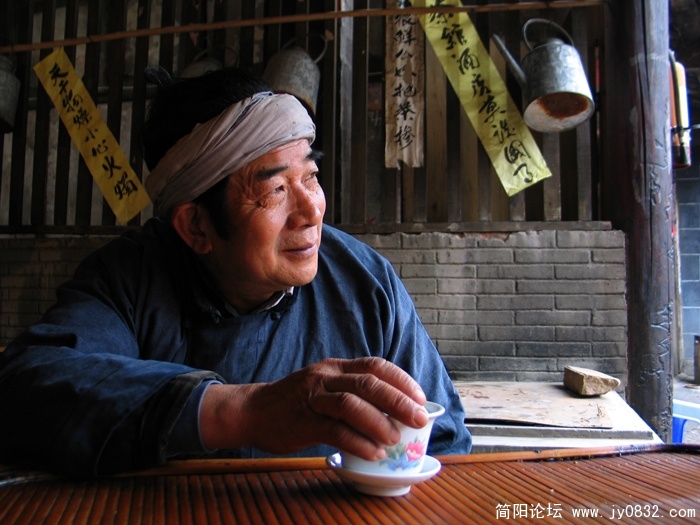 川西老茶客副本.jpg