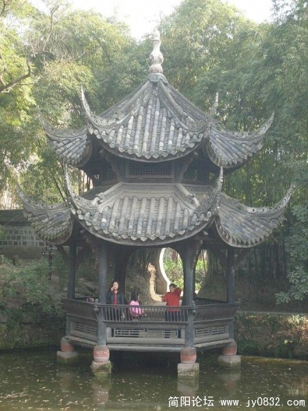 把静的建筑搞到有动感，古人的智慧....