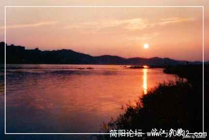 沱江夕照.jpg