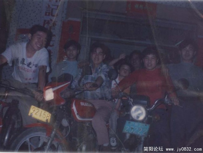 1995年于广东东莞！