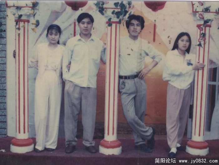 1994年于广东东莞！