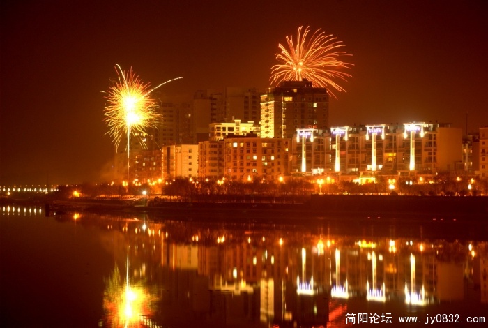 河畔夜色1.jpg