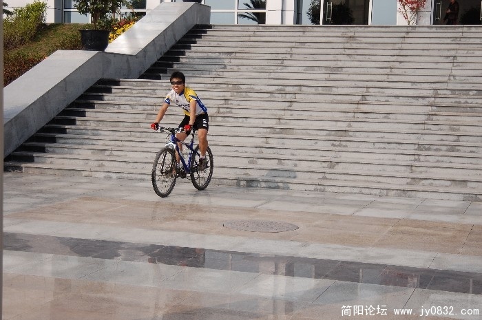 BigBull_DSC_1254.JPG