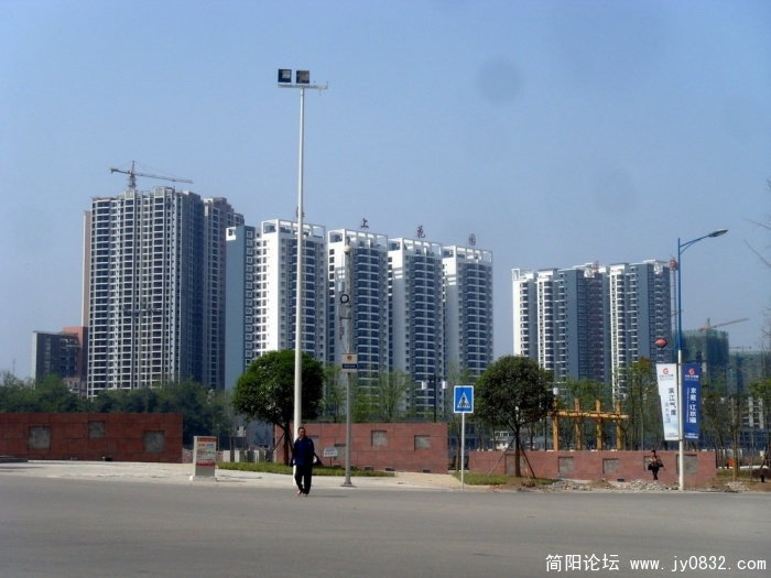 S73R3228.jpg