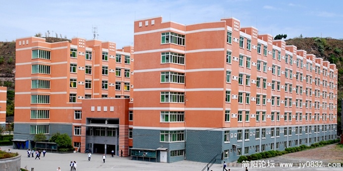 学生公寓楼.jpg