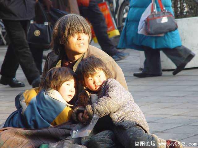 我可爱的女儿，我拿什么给你们幸福！！！！！！