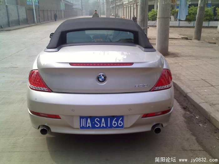 宝马3.jpg